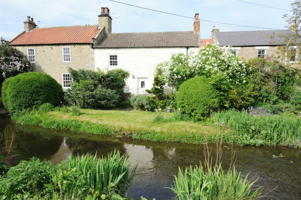 Clearwater 17Th Century Cottage ริชมอนด์ ภายนอก รูปภาพ